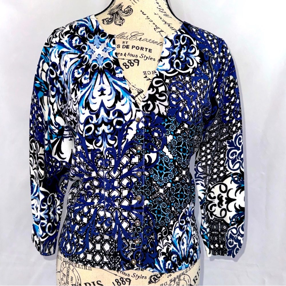 EUC: White House Black Market Beautiful Blue Multi-color 3/4 Sleeve Cardigan